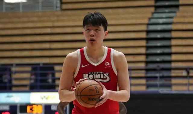 米兰体育官方入口-三大弱点毫无改观，杨瀚森真打不了NBA，这两点是主因
