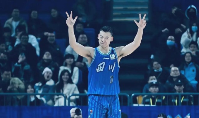 米兰体育登录入口-又一位主力罢赛！CBA全明星球员与老东家闹翻，离队倒计时